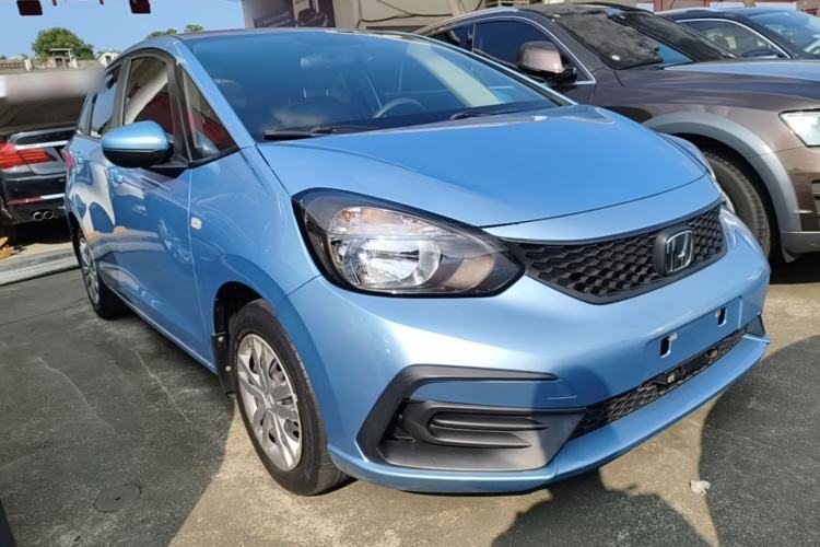 Used Honda Fit 2021 1.5L CVT Trendy Run Pro Edition Front Right 45 Deg