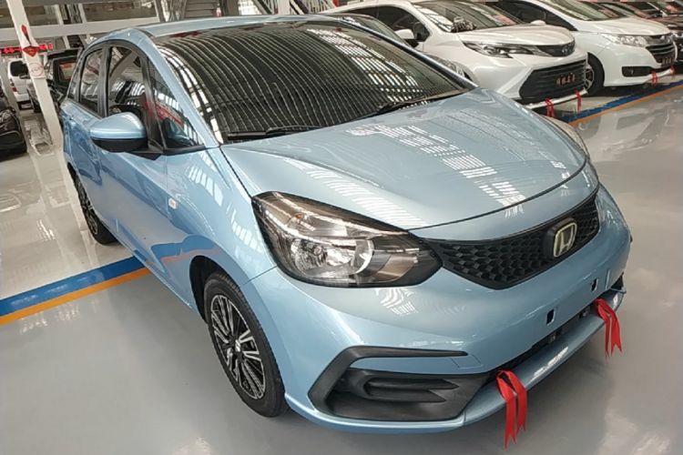 Used Honda Fit 2021 1.5L CVT Trend Edition Front Right 45 Deg