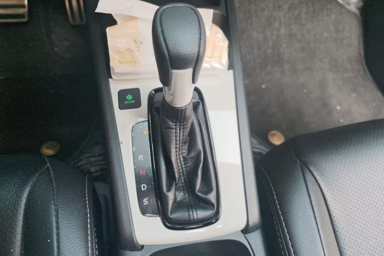 Used Honda Fit 2021 1.5L CVT Trendy Sports Edition Gear Lever