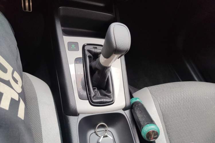 Used Honda Fit 2021 1.5L CVT Trendy Sports Edition Gear Lever