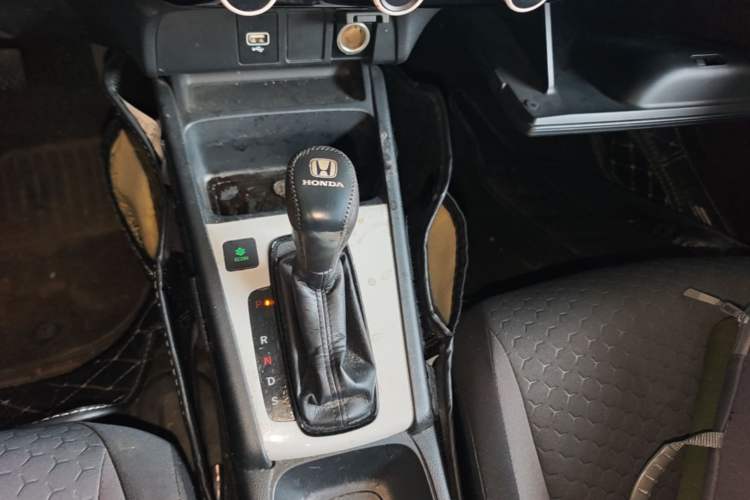 Used Honda Fit 2021 1.5L CVT Trend Edition Gear Lever