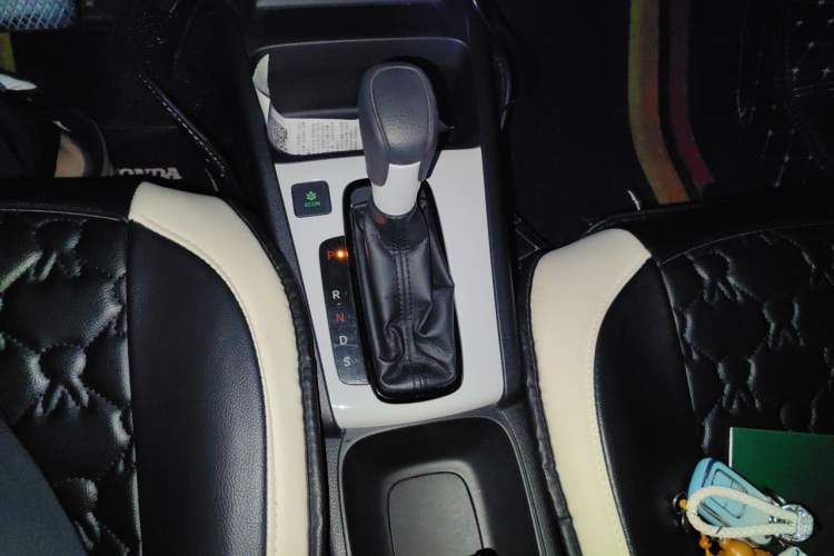Used Honda Fit 2021 1.5L CVT Trend Edition Gear Lever