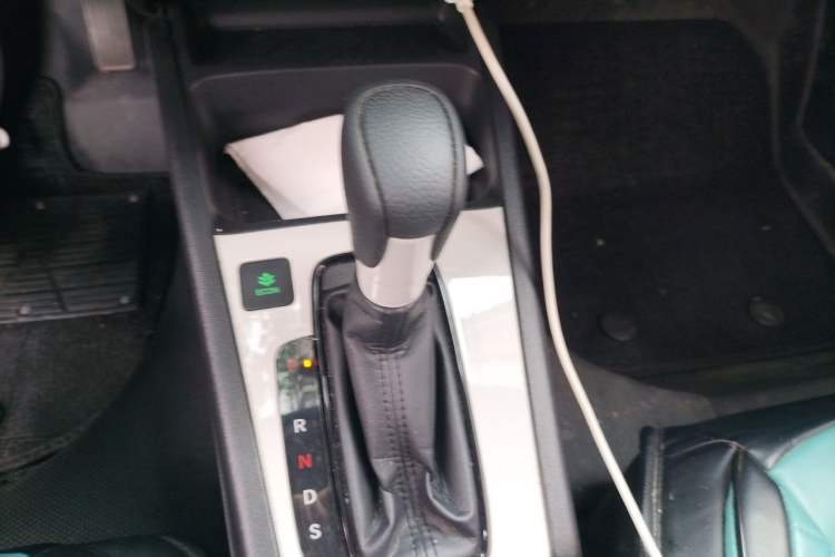 Used Honda Fit 2021 1.5L CVT Trend Edition Gear Lever