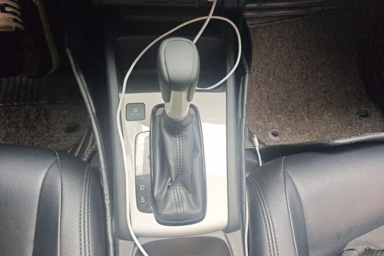Used Honda Fit 2021 1.5L CVT Trend Edition Gear Lever