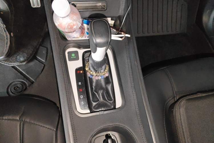 Used Honda Fit 2021 1.5L CVT Trendy Run Pro Edition Gear Lever