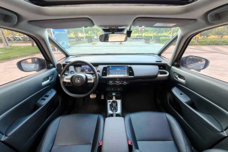Used Honda Fit 2021 1.5L CVT Trendy Run Pro Edition Headliner