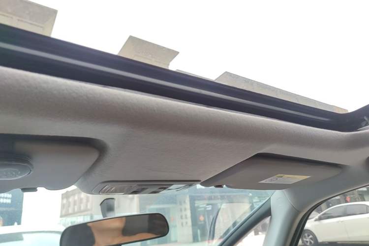 Used Honda Fit 2021 1.5L CVT Trendy Sports Edition Headliner