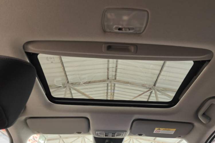 Used Honda Fit 2021 1.5L CVT Trendy Run Pro Edition Headliner