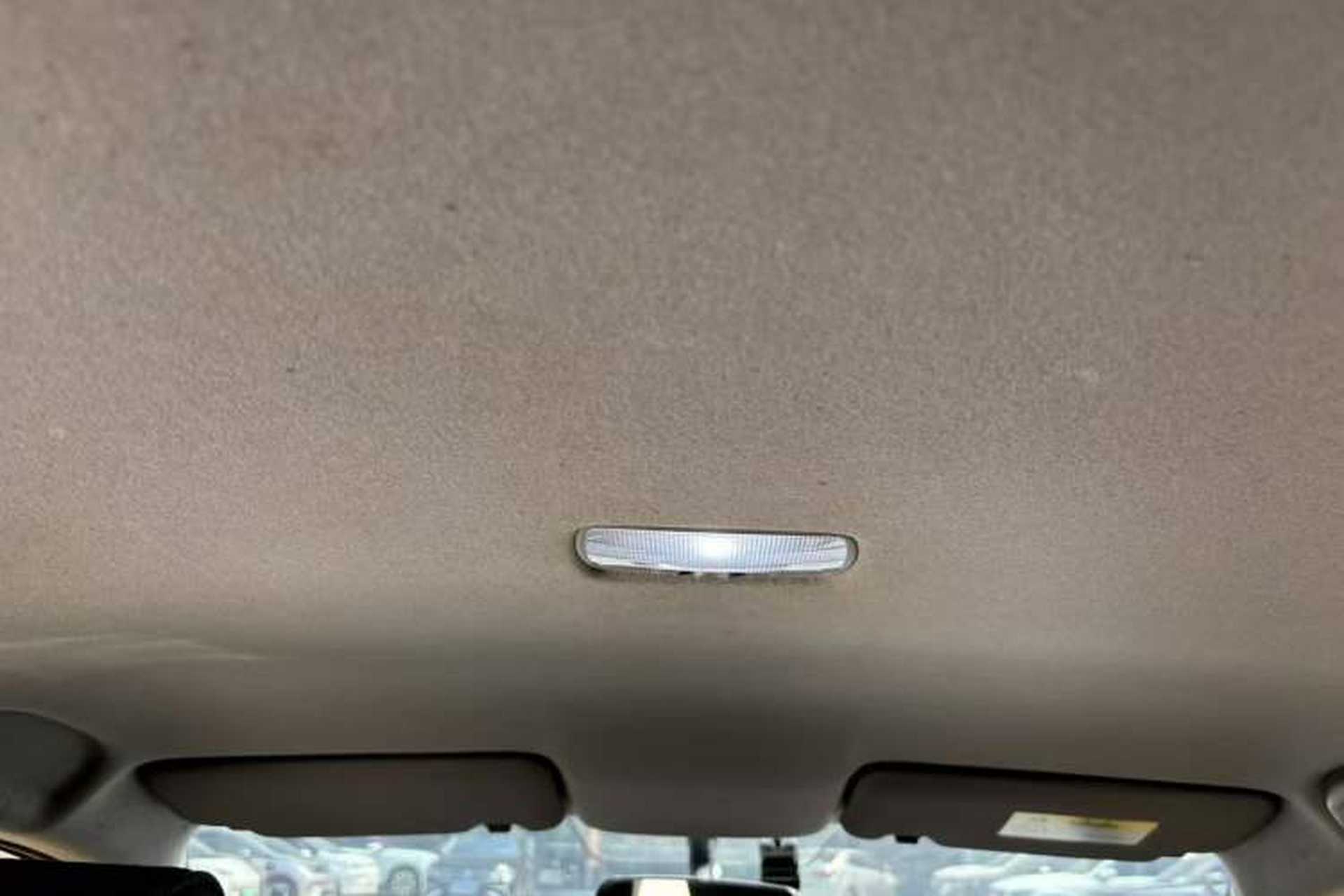Used Honda Fit 2021 1.5L CVT Trend Edition Headliner