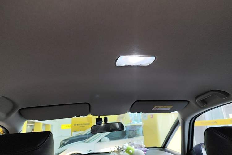 Used Honda Fit 2021 1.5L CVT Trendy Edition Headliner