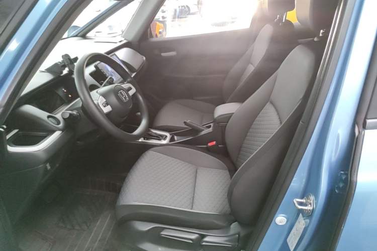 Used Honda Fit 2021 1.5L CVT Trend Edition Left Front Seat
