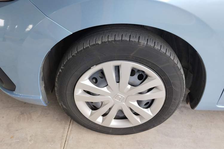 Used Honda Fit 2021 1.5L CVT Trendy Edition Left Front Wheel Hub