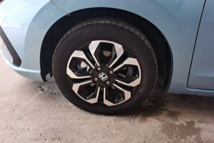 Used Honda Fit 2021 1.5L CVT Trend Edition Left Front Wheel Hub