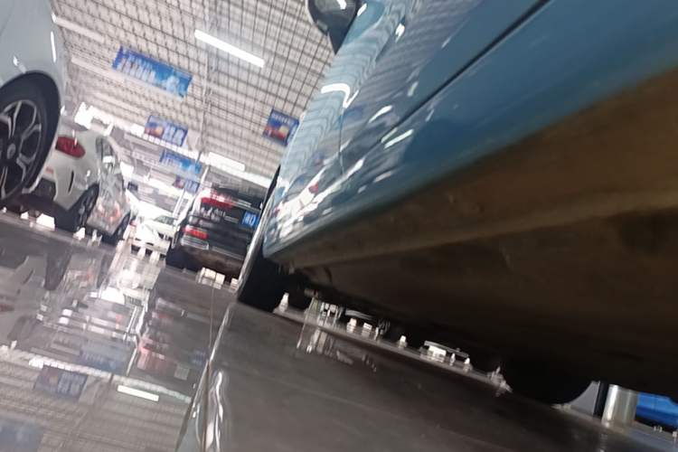 Used Honda Fit 2021 1.5L CVT Trendy Sports Edition Left Side Sill