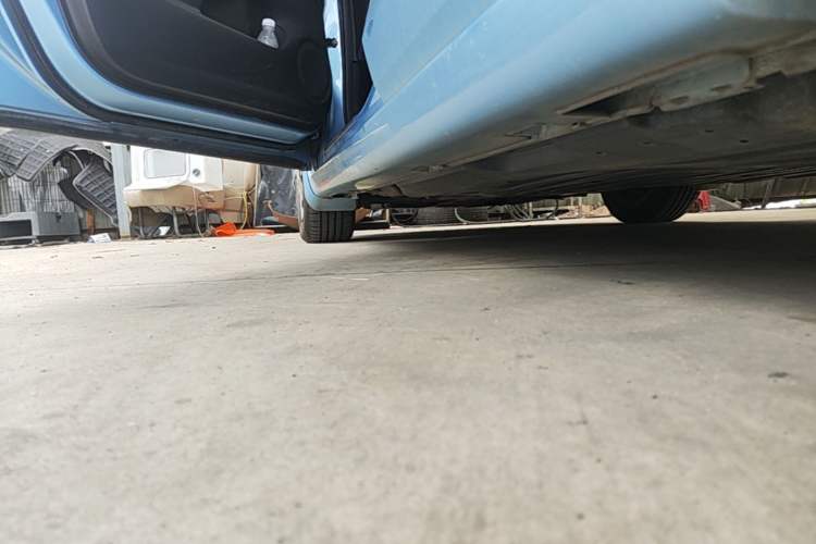 Used Honda Fit 2021 1.5L CVT Trendy Sports Edition Left Side Sill