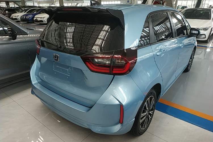 Used Honda Fit 2021 1.5L CVT Trend Edition Rear Right 45 Deg