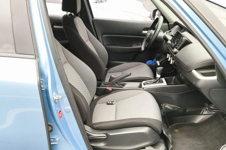 Used Honda Fit 2021 1.5L CVT Trend Edition Right Front Seat