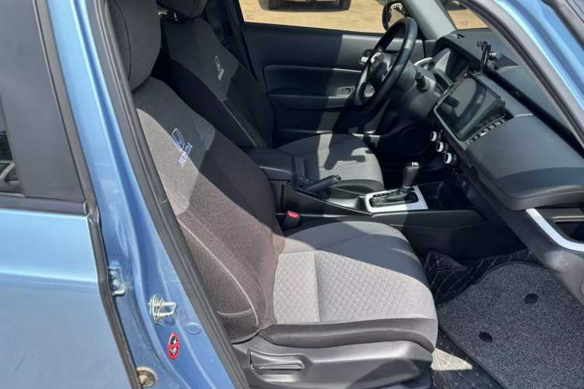 Used Honda Fit 2021 1.5L CVT Trend Edition Right Front Seat