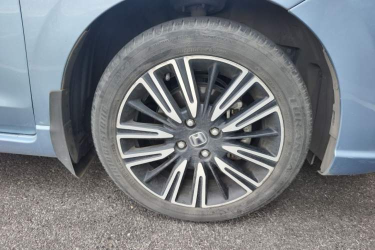 Used Honda Fit 2021 1.5L CVT Trendy Sports Edition Right Front Wheel Hub