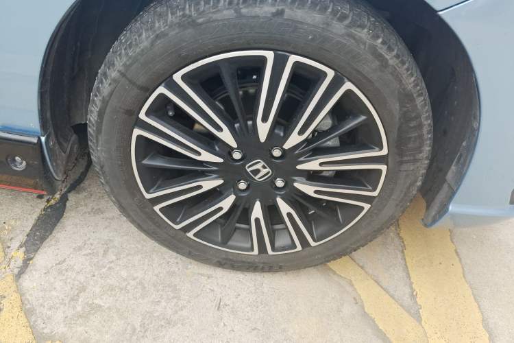 Used Honda Fit 2021 1.5L CVT Trendy Run Pro Edition Right Front Wheel Hub