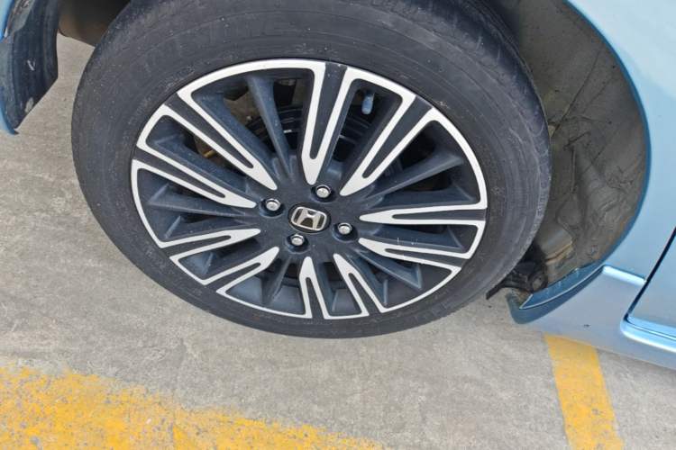 Used Honda Fit 2021 1.5L CVT Trendy Run Pro Edition Right Rear Wheel Hub