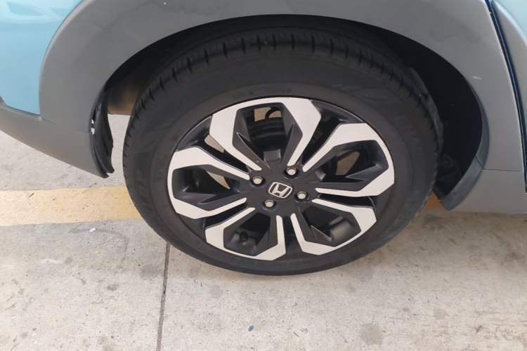Used Honda Fit 2021 1.5L CVT Trendy Version Right Rear Wheel Hub