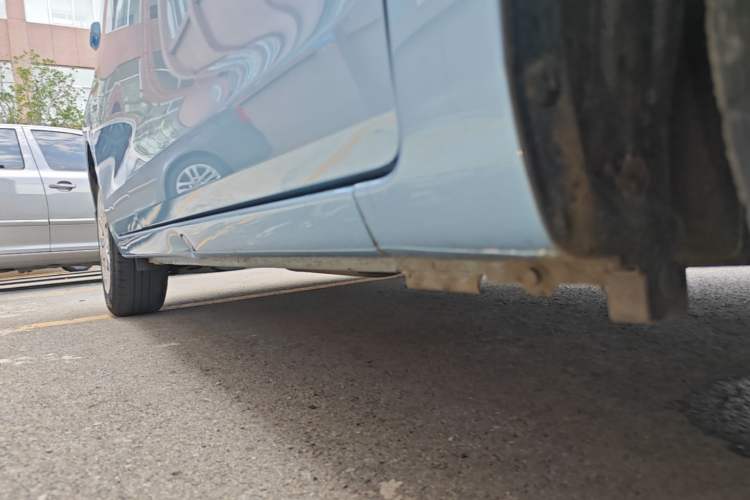 Used Honda Fit 2021 1.5L CVT Trend Edition Right Side Sill