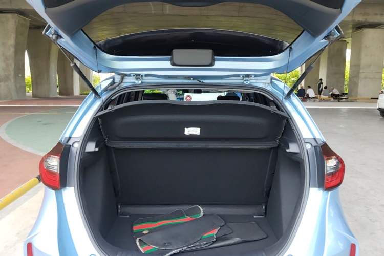 Used Honda Fit 2021 1.5L CVT Trendy Edition Trunk