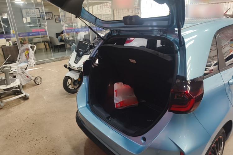 Used Honda Fit 2021 1.5L CVT Trend Edition Trunk