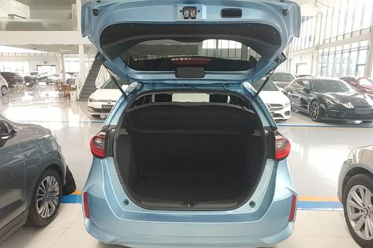 Used Honda Fit 2021 1.5L CVT Trend Edition Trunk