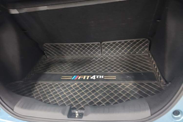 Used Honda Fit 2021 1.5L CVT Trendy Sports Edition Trunk