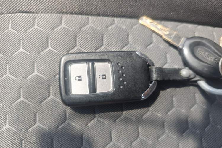 Used Honda Fit 2021 1.5L CVT Trend Edition Vehicle Key