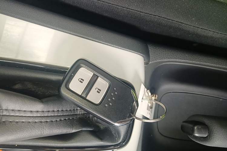Used Honda Fit 2021 1.5L CVT Trend Edition Vehicle Key