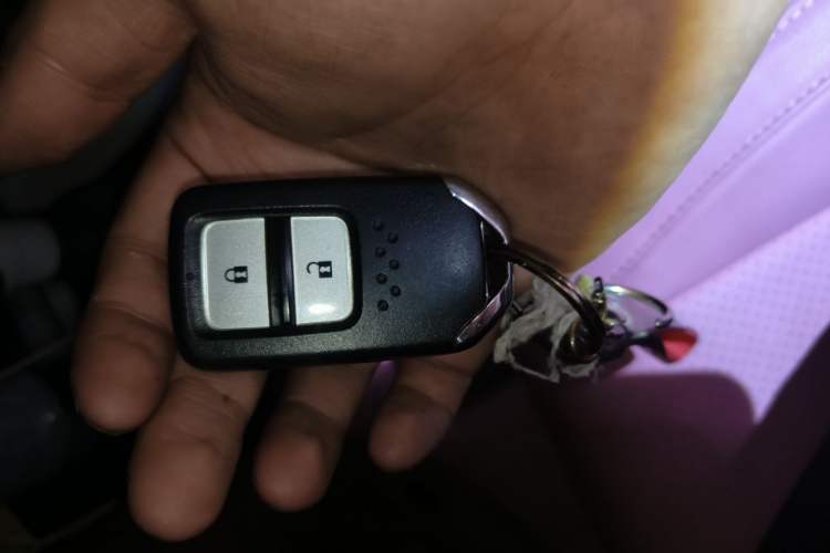 Used Honda Fit 2021 1.5L CVT Trend Edition Vehicle Key