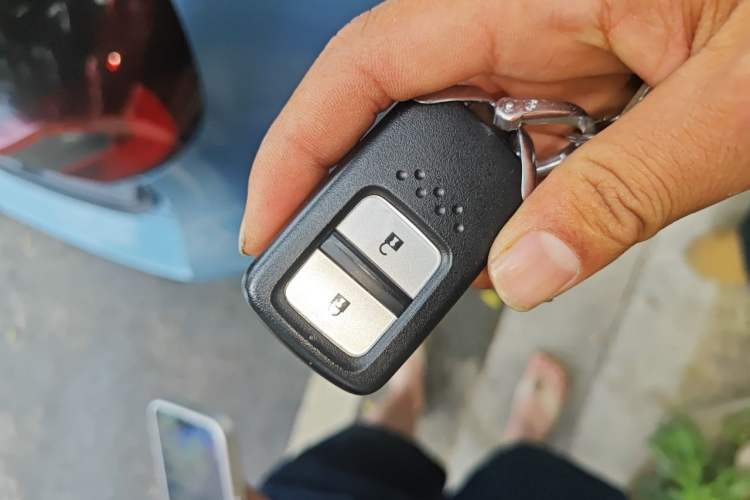 Used Honda Fit 2021 1.5L CVT Trend Edition Vehicle Key