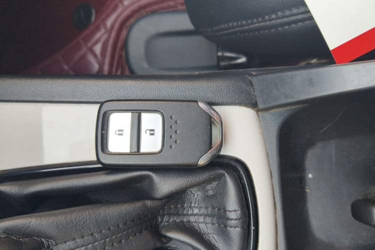 Used Honda Fit 2021 1.5L CVT Trend Edition Vehicle Key