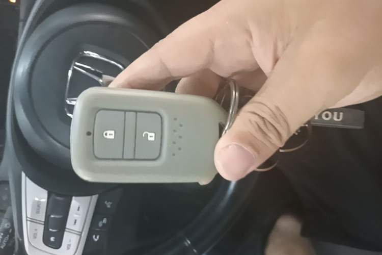 Used Honda Fit 2021 1.5L CVT Chao Yue Max Edition Vehicle Key