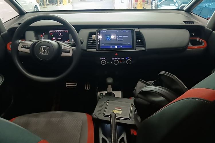 Used Honda Fit 2021 1.5L CVT Trendy Sports Edition Center Console