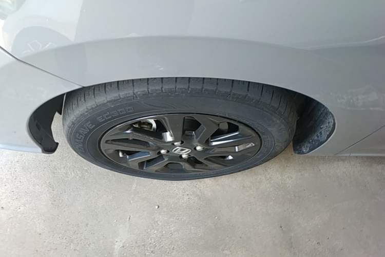 Used Honda Fit 2021 1.5L CVT Trendy Edition Left Front Wheel Hub