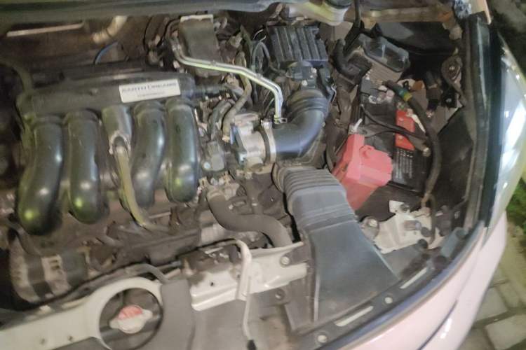 Used Honda Fit 2021 1.5L CVT Trendy Version Engine Bay Left