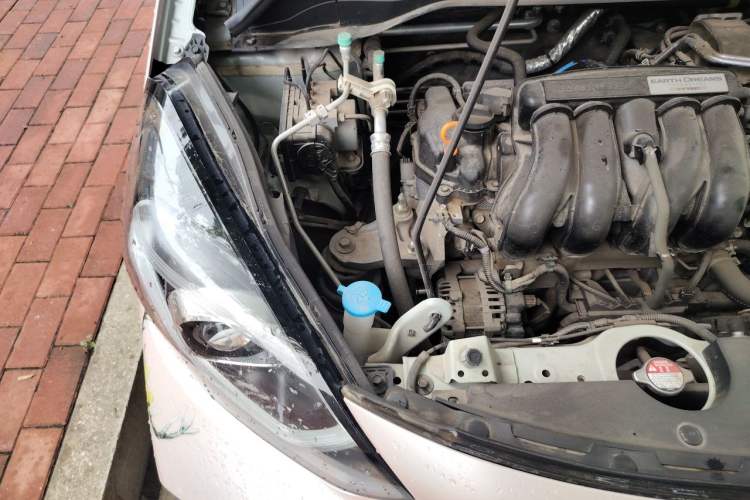 Used Honda Fit 2021 1.5L CVT Trendy Version Engine Bay Right