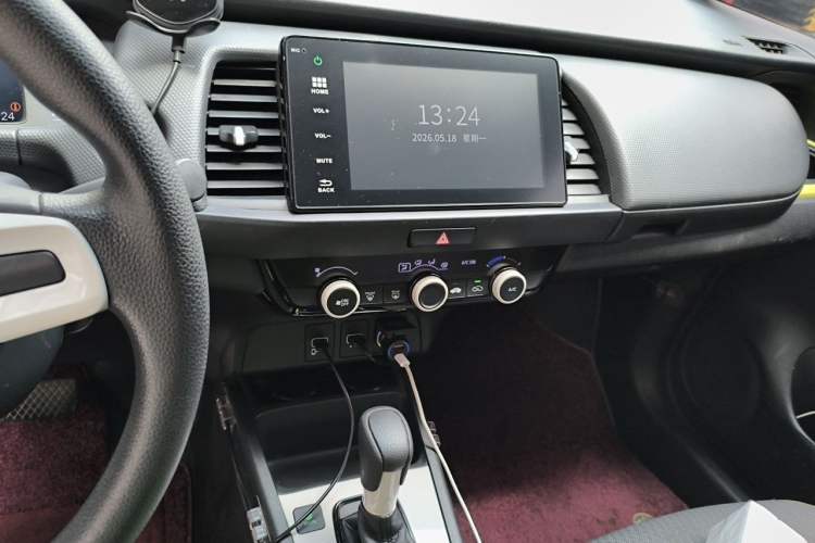 Used Honda Fit 2021 1.5L CVT Trendy Version Audio And AC Panel