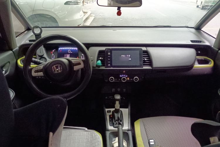 Used Honda Fit 2021 1.5L CVT Trendy Version Center Console