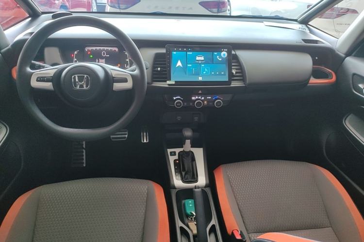 Used Honda Fit 2021 1.5L CVT Trendy Sports Edition Center Console