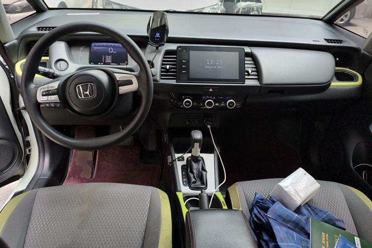 Used Honda Fit 2021 1.5L CVT Trendy Version Center Console