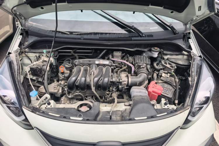 Used Honda Fit 2021 1.5L CVT Trendy Version Engine Bay