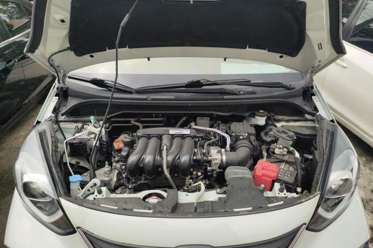 Used Honda Fit 2021 1.5L CVT Trendy Version Engine Bay