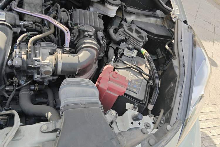 Used Honda Fit 2021 1.5L CVT Trendy Version Engine Bay Left