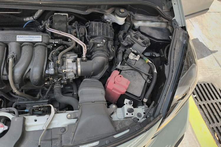 Used Honda Fit 2021 1.5L CVT Trendy Version Engine Bay Left