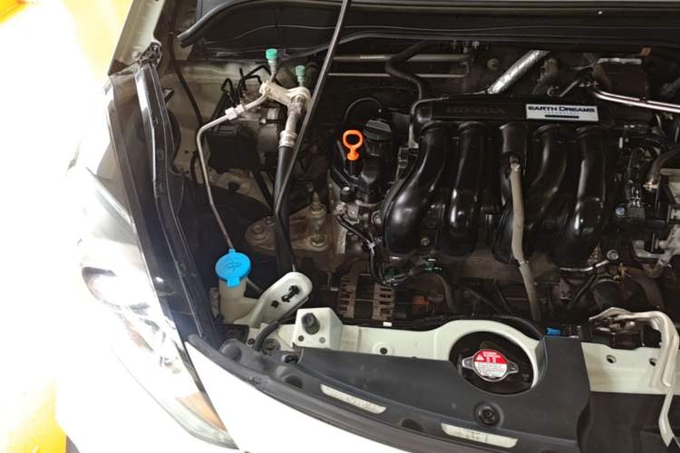 Used Honda Fit 2021 1.5L CVT Chao Yue Max Edition Engine Bay Right